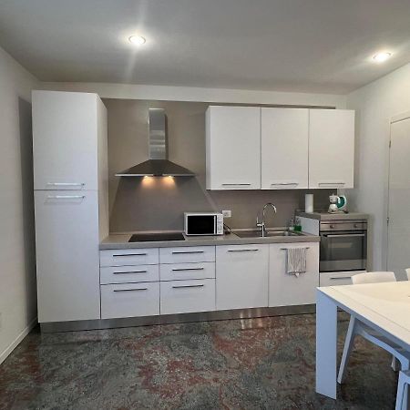 Un Nido Nel Centro Storico Con Garage Apartment Aosta Exterior foto